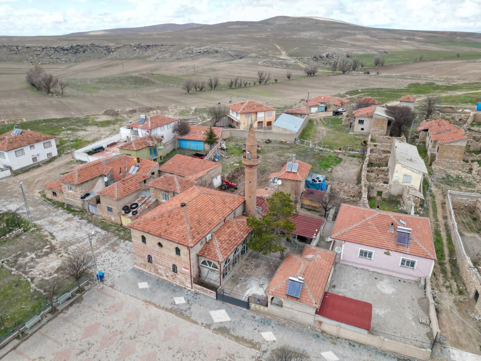 HASİNLİ MAHALLEMİZ